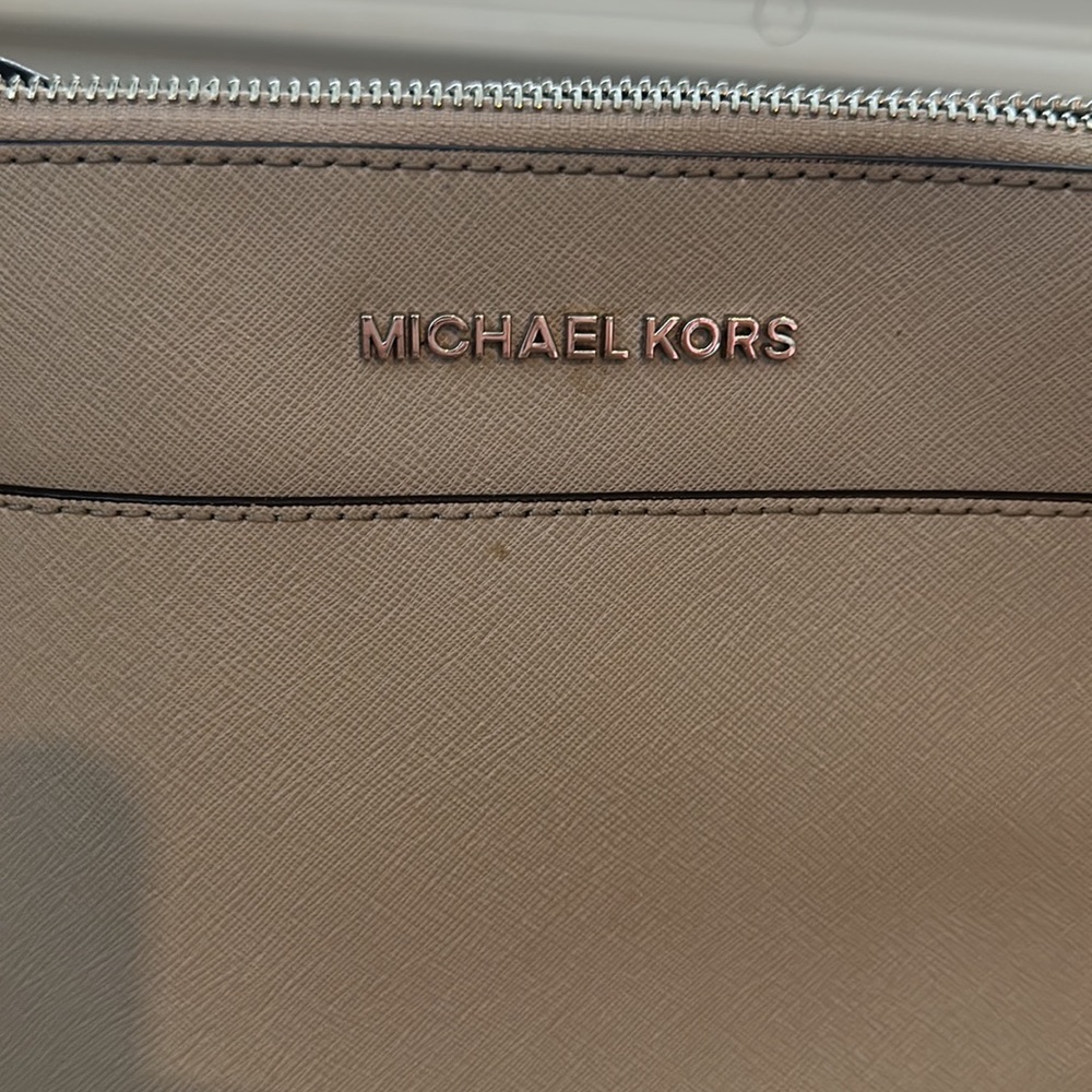 Michael Kors Shoulder Bag - Picture 3 of 11